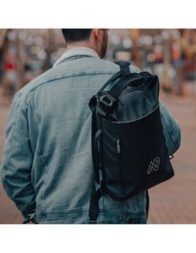 Mochila con portalaptop Ascentials Pro Blaze impermeable unisex