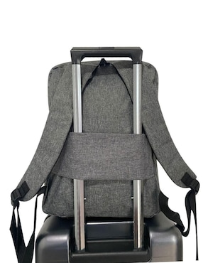 Mochila porta laptop Peak Tour 15 pulgadas