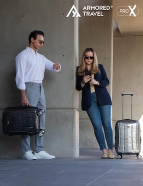 Maleta con ruedas de mano Armored Travel