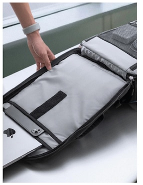 Backpack Tomtoc Navigator impermeable