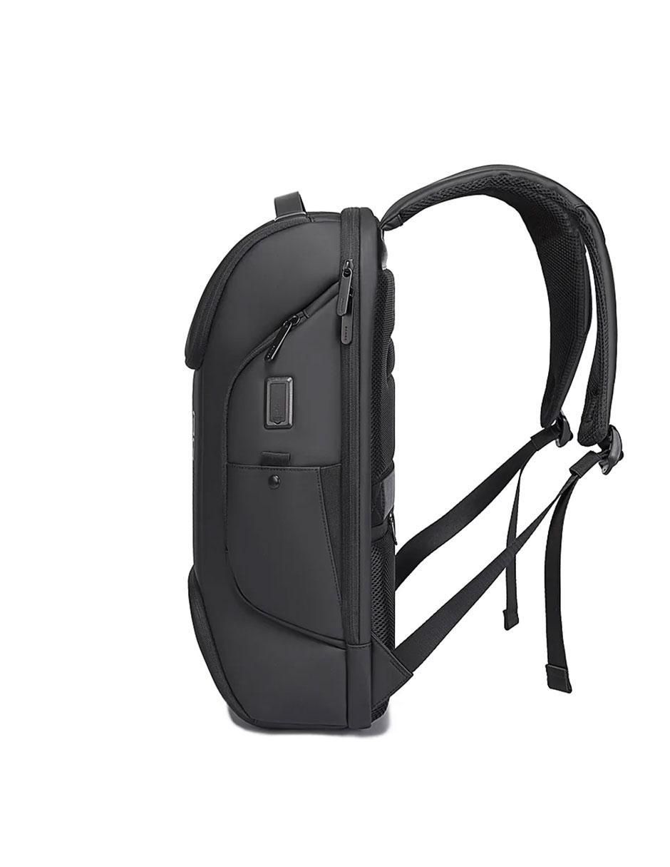 Mochila porta laptop 15.6 pulgadas 2