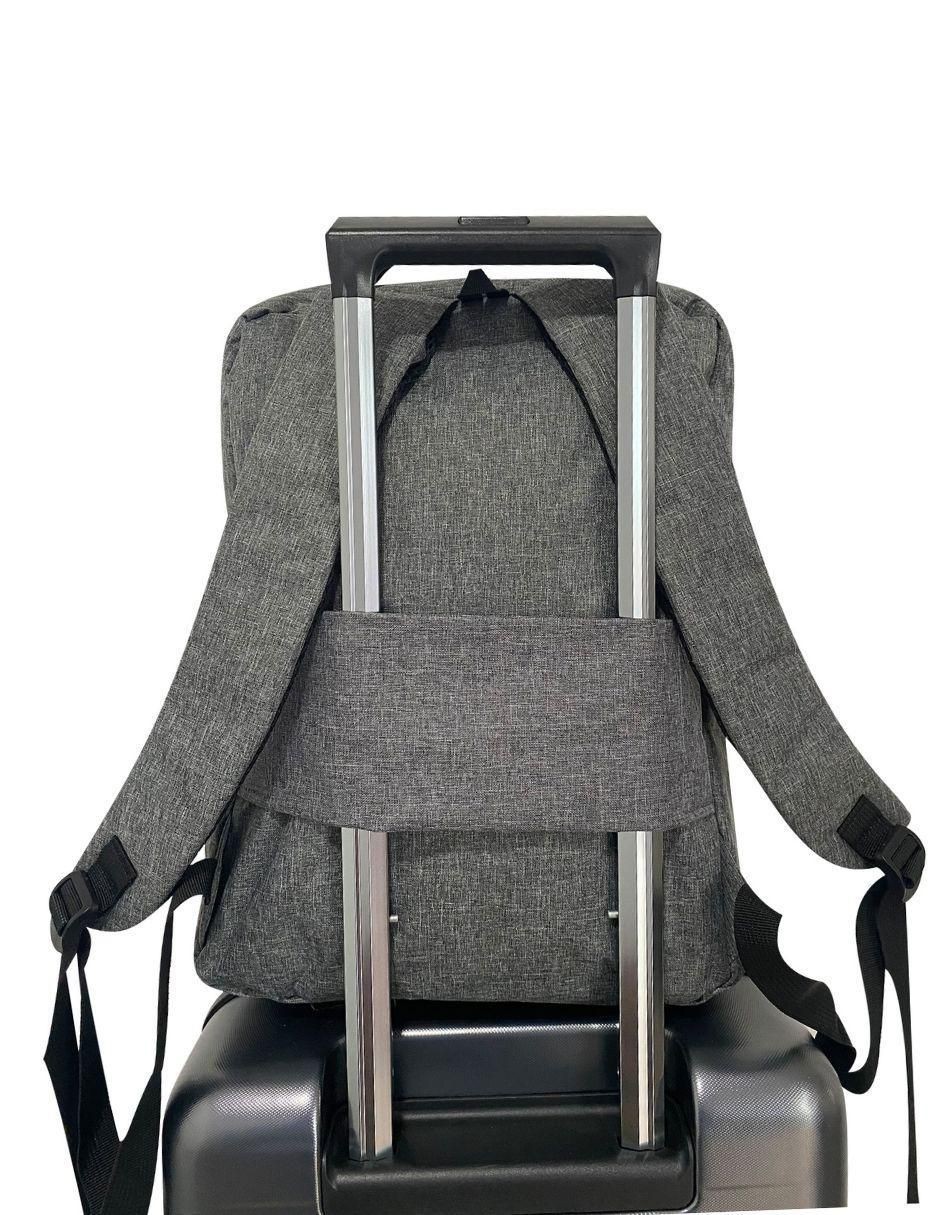 Mochila porta laptop 15 pulgadas 5