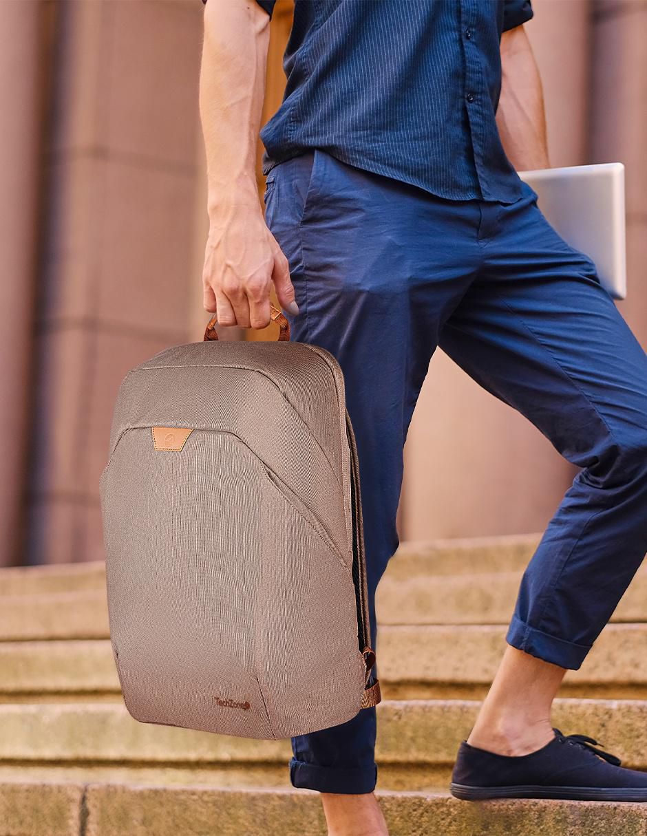 Mochila portalaptop techzone eco hero sin licencia 15.6 pulgadas "de" poliéster