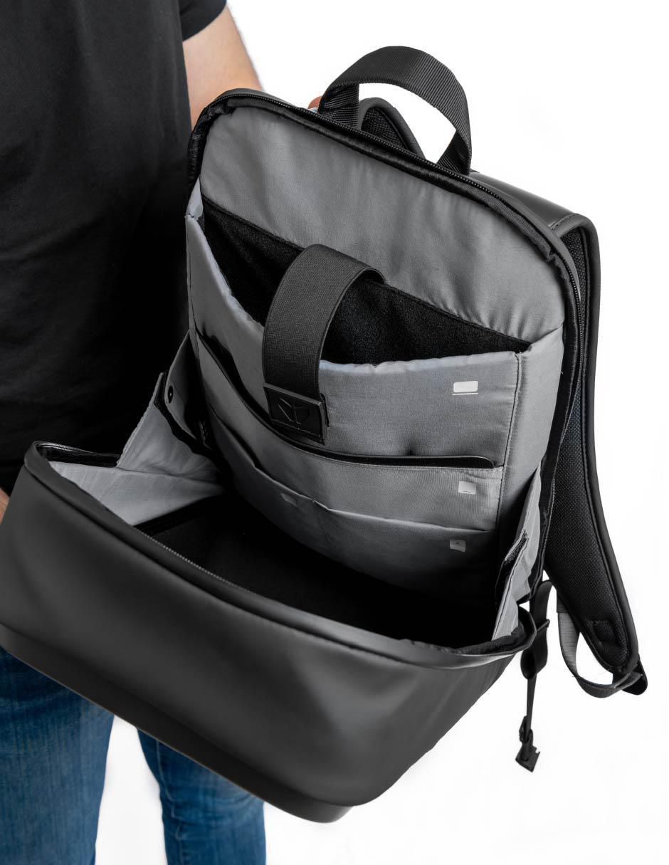 Mochila gamer impermeable unisex 4