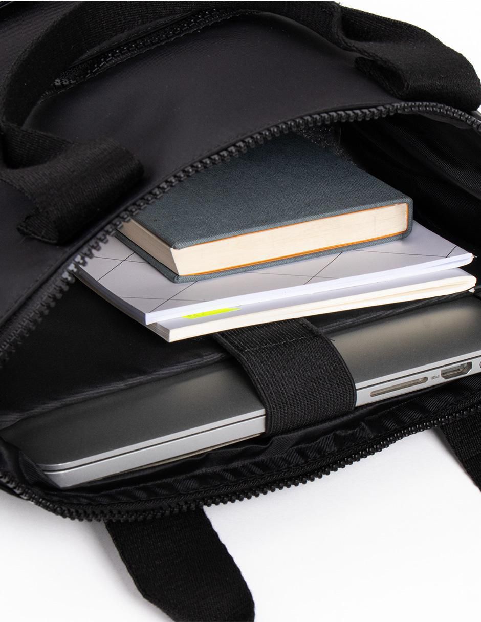 Maleta con ruedas carry on One Solution + Bolsa Drip 8