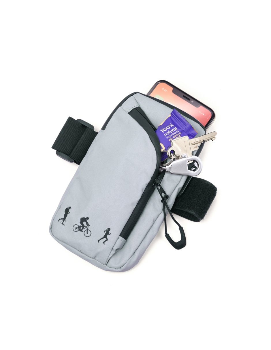 Esctuche para viaje 3