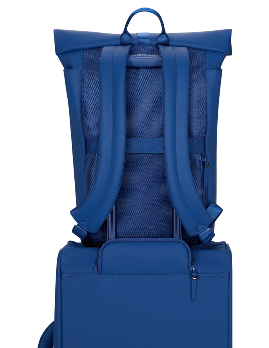 Mochila de viaje Lost in Berlin impermeable 4